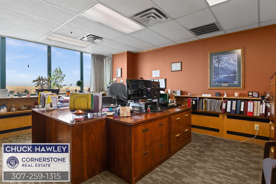 More Photos Of 104 S Wolcott St, Casper Office For Sale