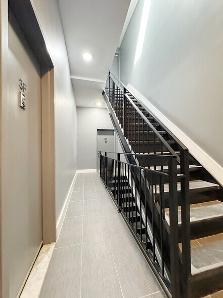 More Photos Of 2850 W 17th St, Brooklyn Apartments For Sale