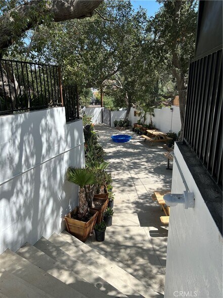 More Photos Of 10200 Willow Springs Lane, Sunland Land For Lease