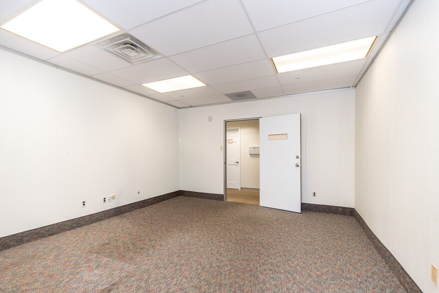 More Photos Of 11 Davis Rd, Phoenixville Apartments For Lease