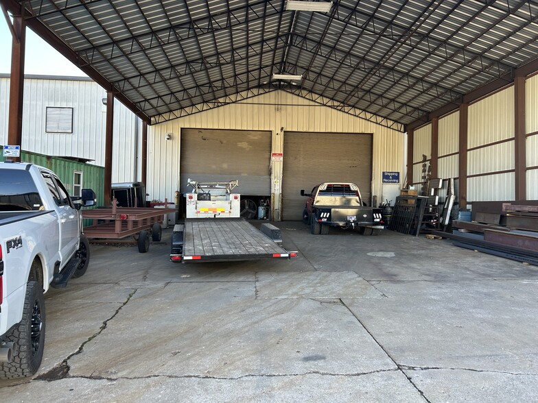 More Photos Of 4208 Charlotte Ave, Nashville Industrial For Lease