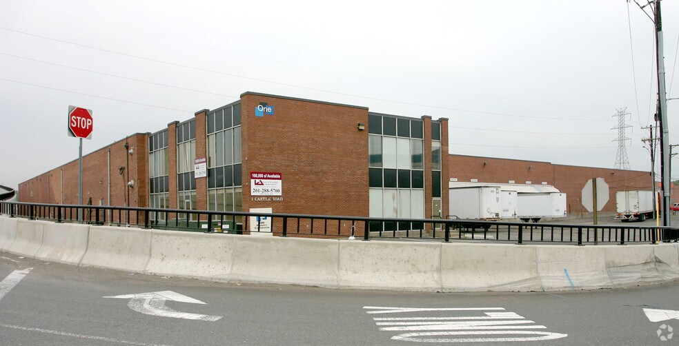1 Castle Rd, Secaucus, NJ 07094 Industrial