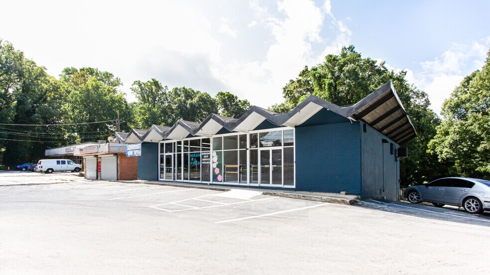 More Photos Of 1302 Donnelly Ave, Atlanta Freestanding For Lease