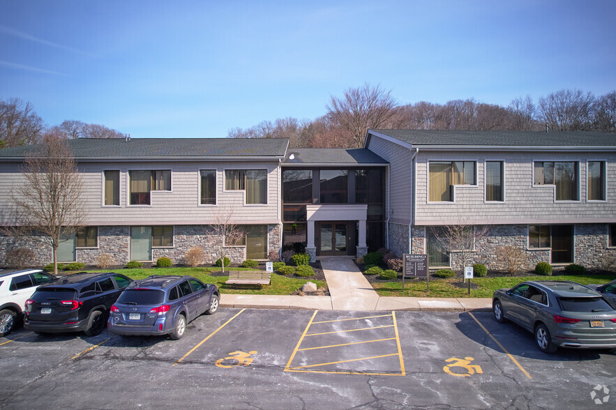 Primary Photo Of 625 Panorama Trl, Penfield Unknown For Lease