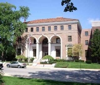 More Photos Of 524 W Stephenson St, Freeport Office For Sale