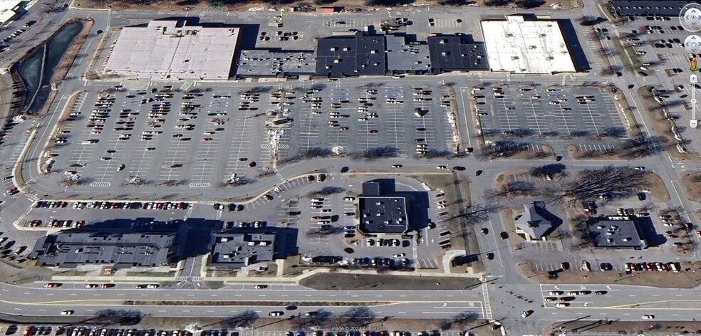 More Photos Of 19 Clifton Country Rd, Clifton Park Apartments For Lease