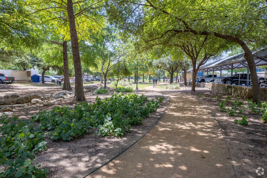 More Photos Of 12345 N Lamar Blvd, Austin Office For Lease