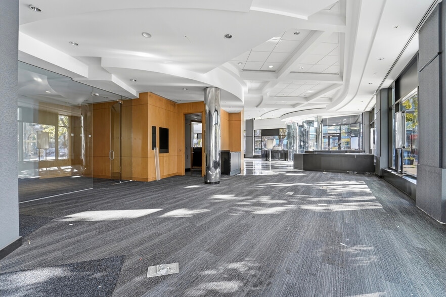 More Photos Of 8600 Germantown Ave, Philadelphia Bank For Lease
