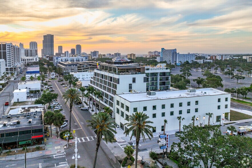 More Photos Of 1246 Central Ave, Saint Petersburg Office For Lease