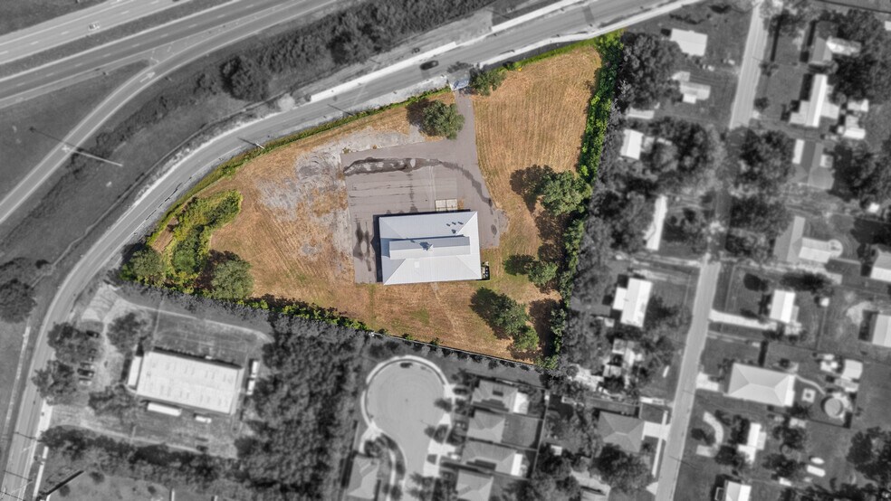 More Photos Of 10070 Fern Hill Dr, Riverview Freestanding For Sale