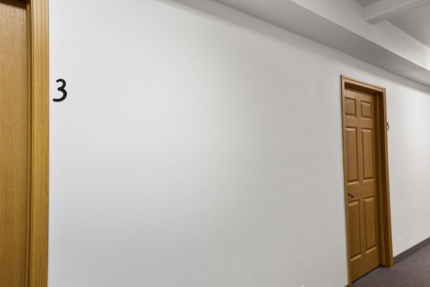 More Photos Of 2001 8th Ave SE, Minot General Retail For Sale