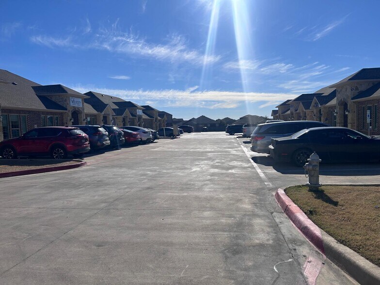 More Photos Of 200 Cypress Bend, Princeton Medical For Lease