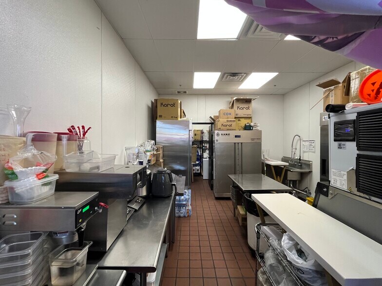 More Photos Of 5845 Spring Mountain Rd, Las Vegas Restaurant For Lease