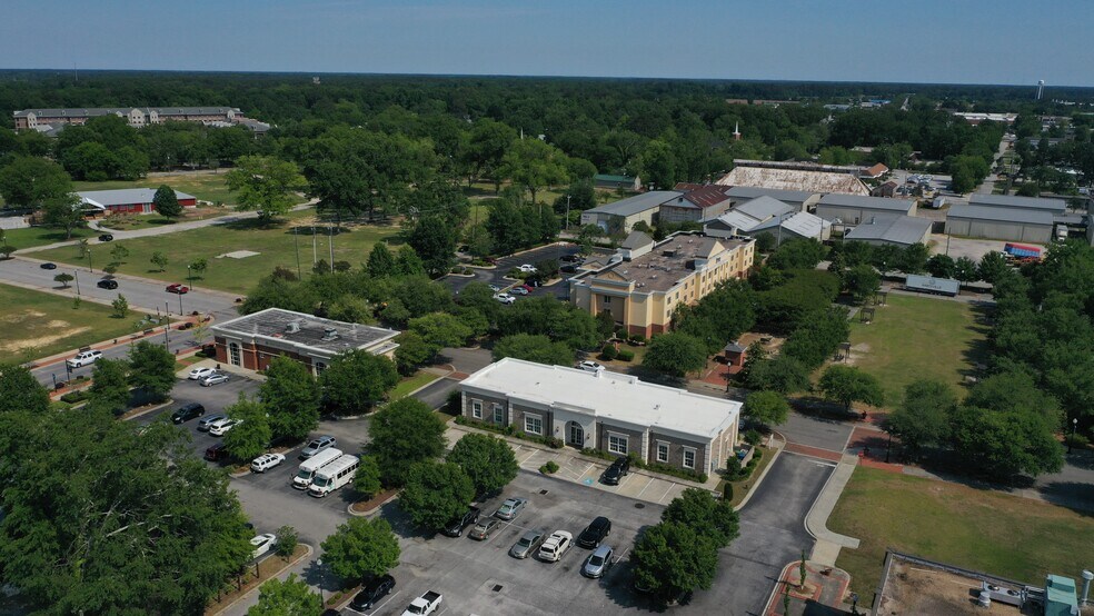 More Photos Of 146 Cargill Way, Hartsville Office For Lease