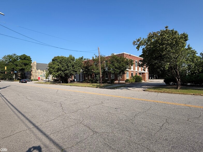 More Photos Of 1505 Blanding St, Columbia Schools For Sale