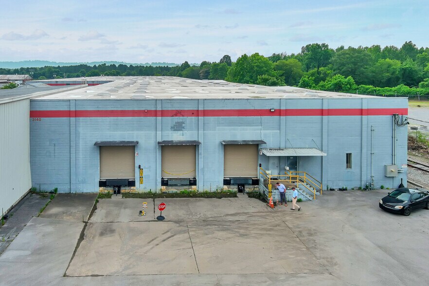 More Photos Of 164 W 31st St, Chattanooga Distribution For Lease