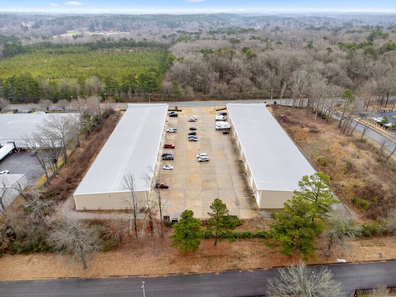More Photos Of 5320 S Shackleford Rd, Little Rock Warehouse For Lease