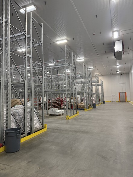 More Photos Of 3800 Naturally Fresh Blvd, College Park Refrigeration Cold Storage For Lease