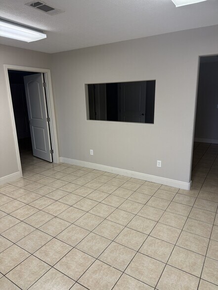 More Photos Of 1025 Ravia Rd, Sulphur Warehouse For Lease