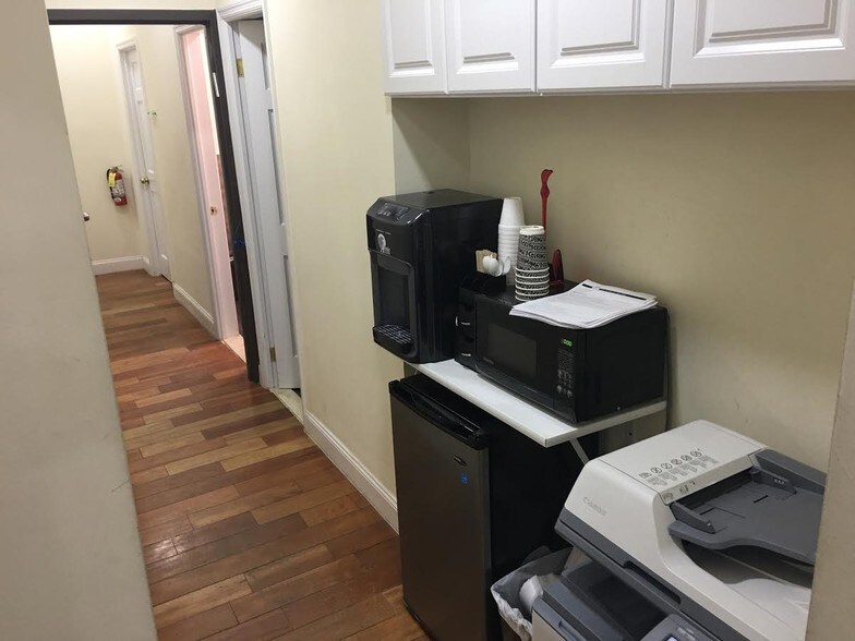 More Photos Of 295-297 Broadway, Brooklyn Apartments For Lease