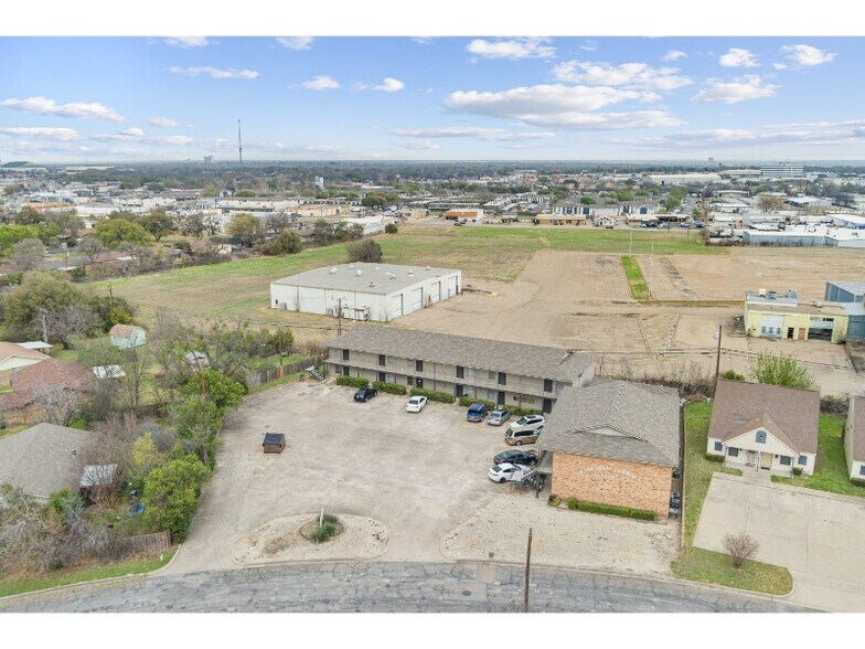 More Photos Of 5506 Kingman St, Waco Apartments For Sale
