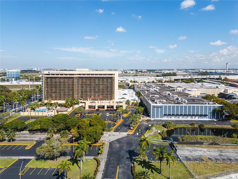More Photos Of 777 NW 72nd Ave, Miami General Retail For Lease