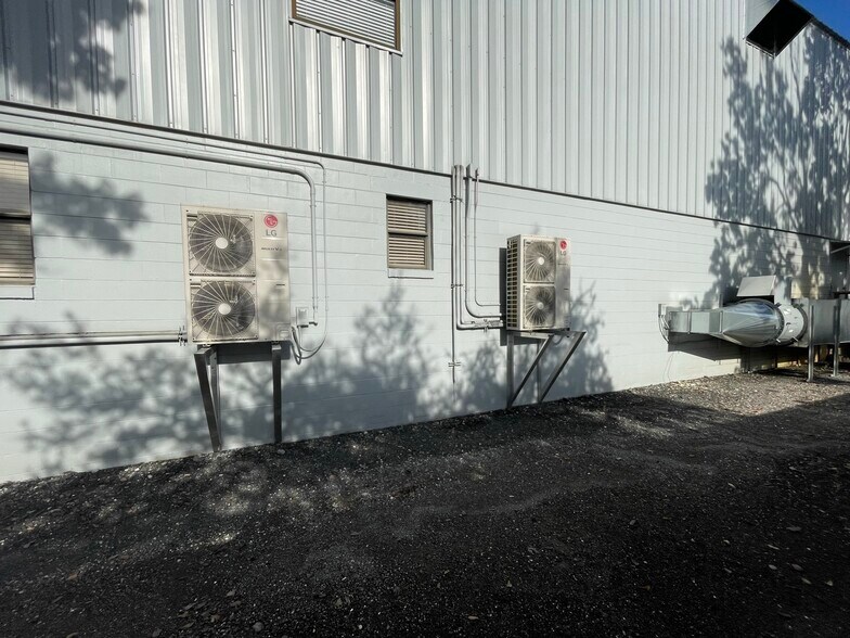 More Photos Of 430 Andalusia Ave, Ormond Beach Warehouse For Sale