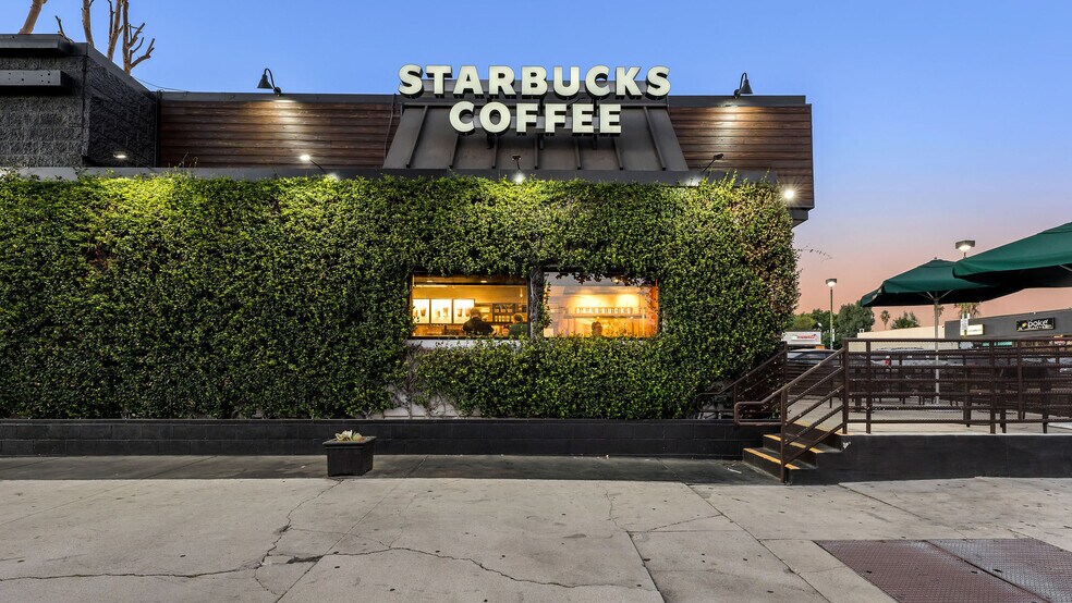 More Photos Of 15355 Sherman Way, Van Nuys Unknown For Lease