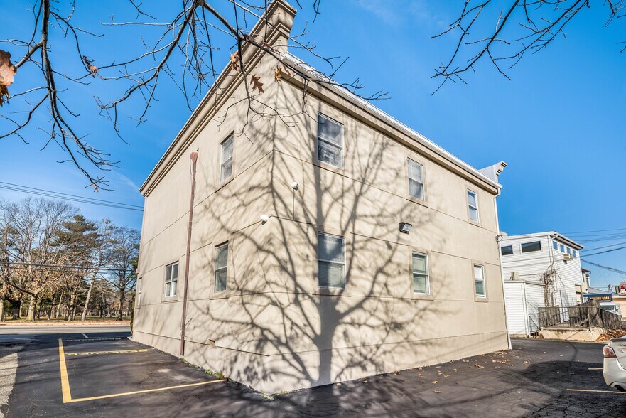 More Photos Of 1790 Hempstead Tpke, East Meadow Office For Sale