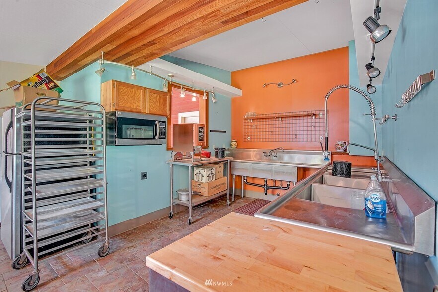 More Photos Of 16708 140th Pl NE, Woodinville Winery Vineyard For Lease