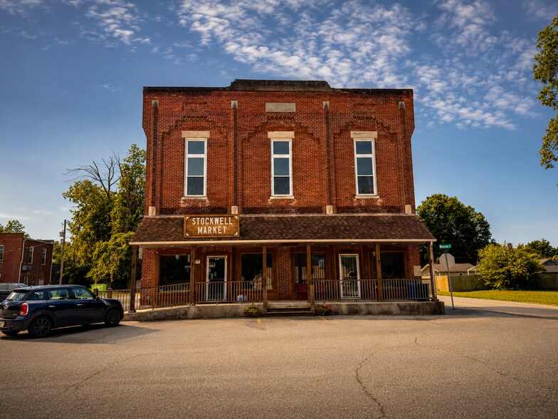 Primary Photo Of 6943 Monroe, Stockwell Convenience Store For Sale
