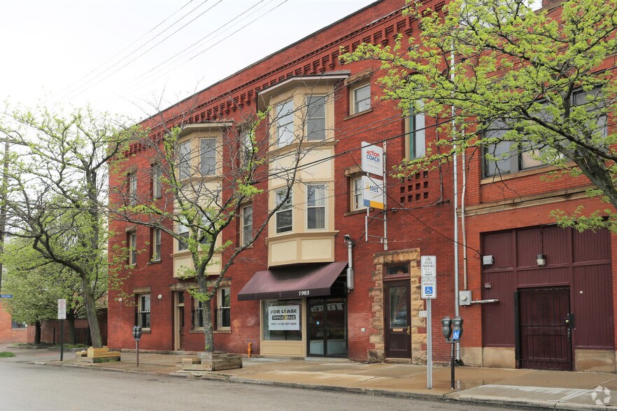 More Photos Of 1985 W 28th St, Cleveland Office For Lease