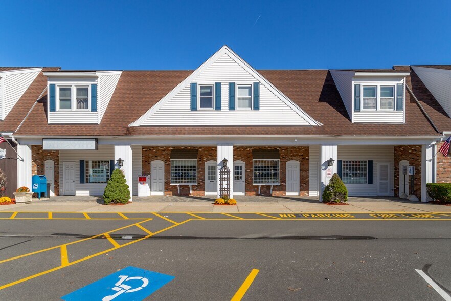 More Photos Of 225-243 King St, Northampton Unknown For Lease