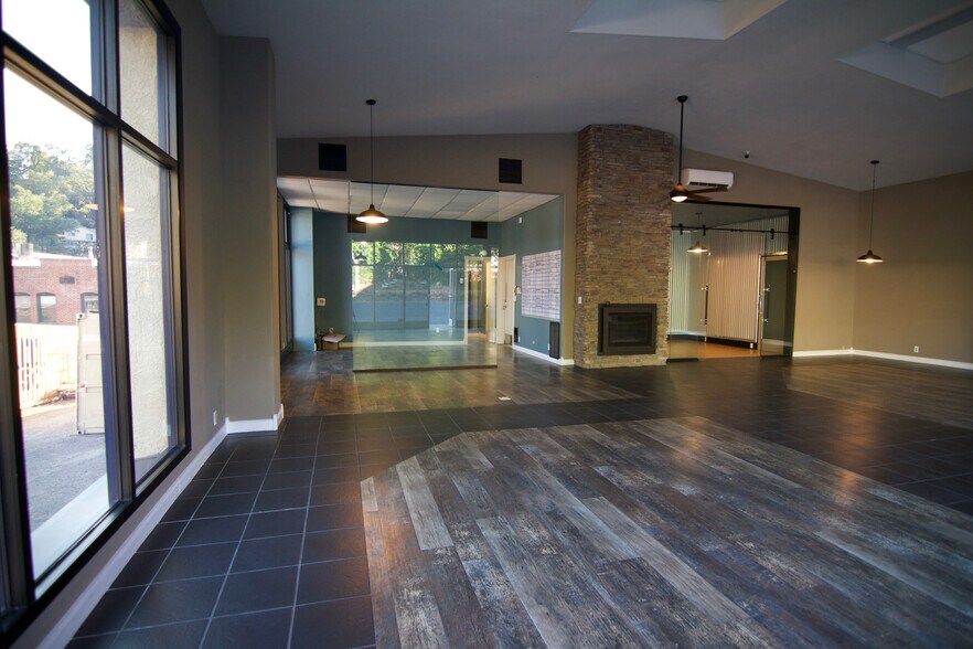 More Photos Of 246 S Shepherd St, Sonora Specialty For Sale