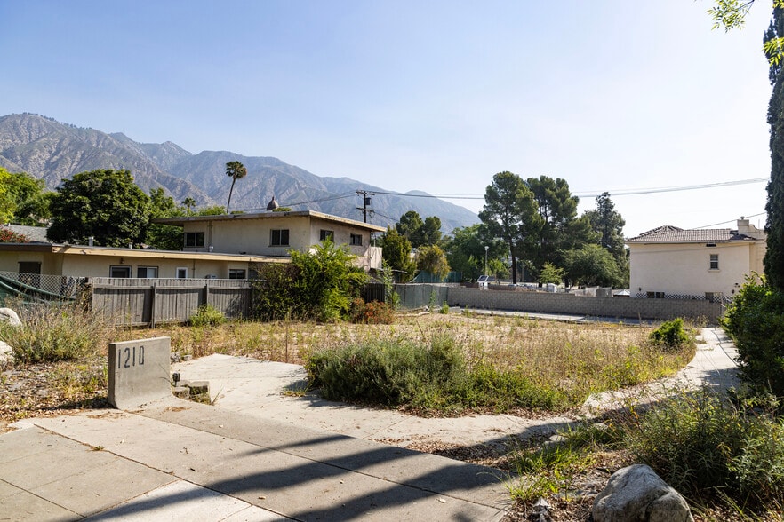 Primary Photo Of 1210 N Altadena Dr, Pasadena Land For Sale