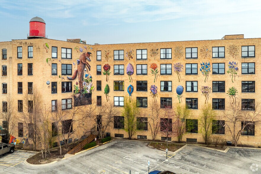 More Photos Of 2150 S Canalport Ave, Chicago Loft Creative Space For Lease