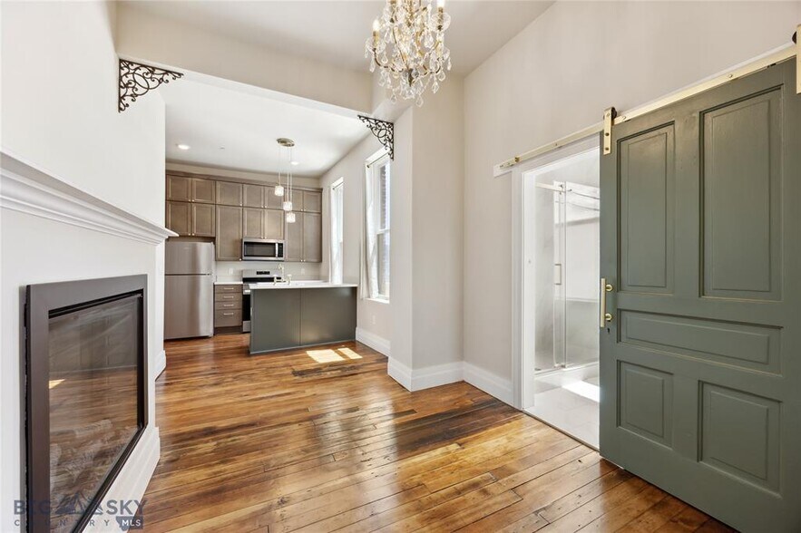 More Photos Of 140 W Park St, Butte Apartments For Sale