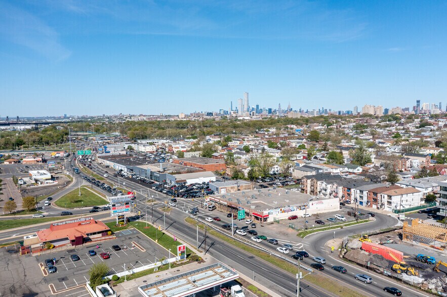 More Photos Of 682 NJ 440, Jersey City Apartments For Lease