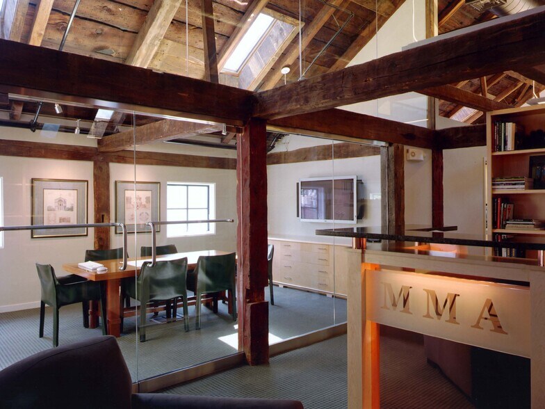 More Photos Of 3 Bow St, Lexington Coworking Space