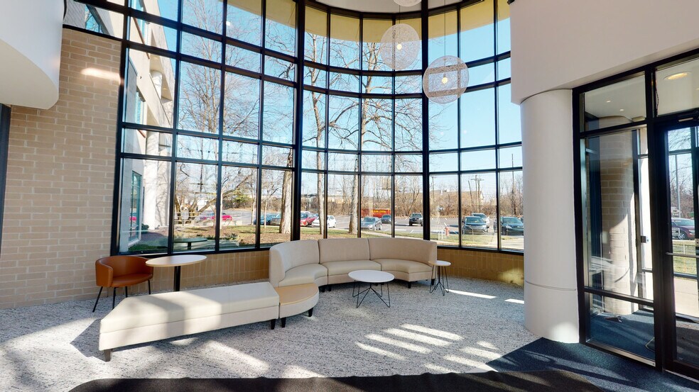 More Photos Of 8440 Allison Pointe Blvd, Indianapolis Office For Sale