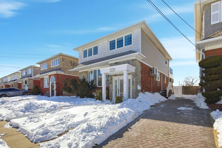 More Photos Of 158-10 95th St, Howard Beach Multifamily For Sale