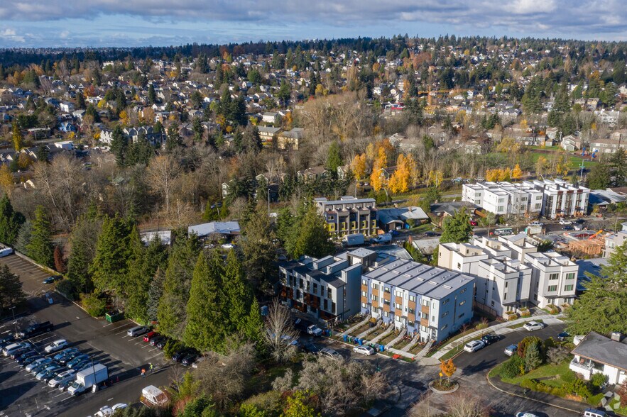 More Photos Of 4270 NE 50th St, Seattle Apartments For Sale