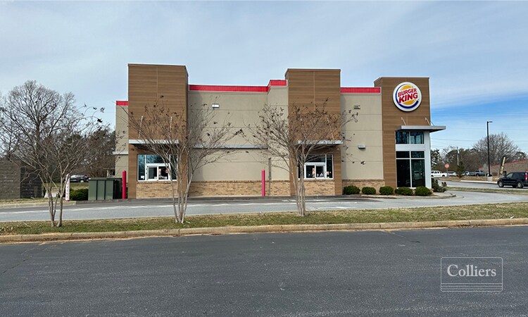 More Photos Of 911 S Broad St, Clinton Fast Food For Sale