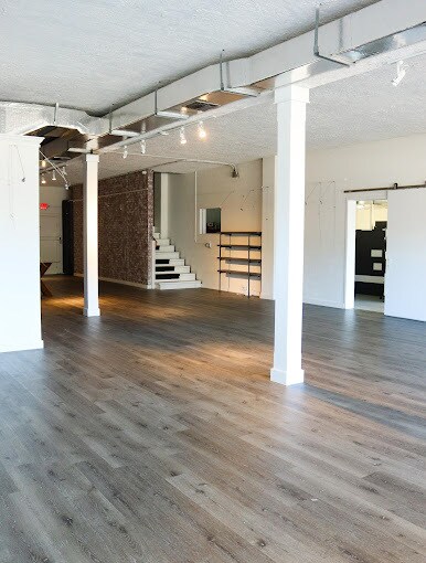 More Photos Of 4746 22nd Ave S, Saint Petersburg General Retail For Lease