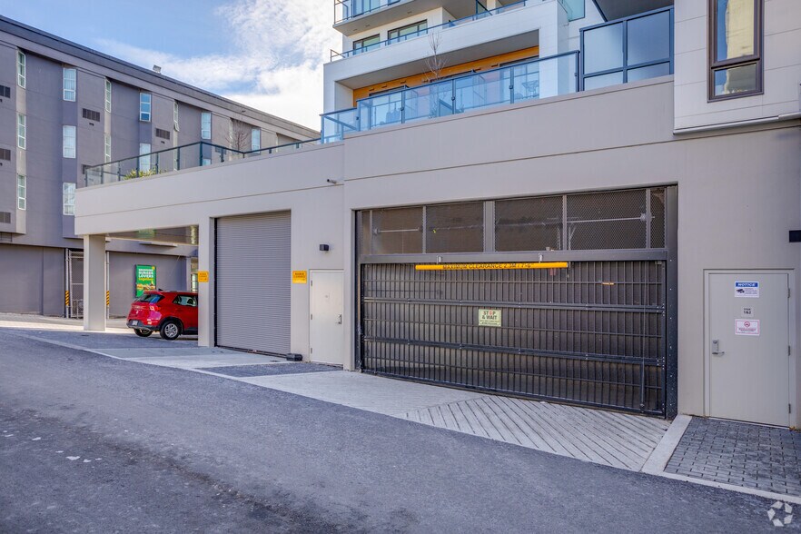 More Photos Of 8888 Osler St, Vancouver Apartments For Sale