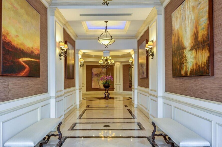 More Photos Of 140 Madeira Ave, Coral Gables General Retail For Sale