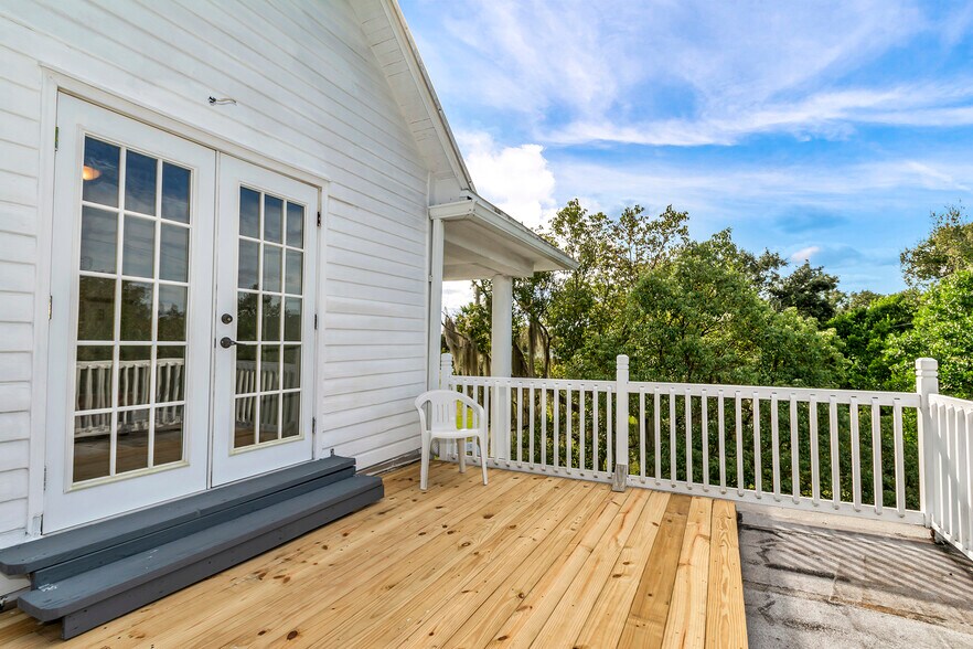 More Photos Of 2575 US Highway 1, Mims Land For Sale