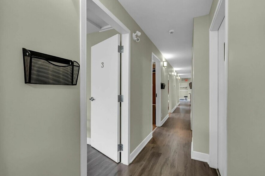 More Photos Of 1014 Maitland Av, Ottawa Medical For Sale