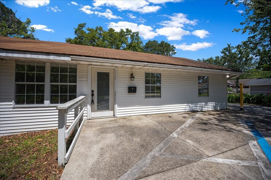 More Photos Of 2206 SE 3rd Ave, Ocala Office Residential For Sale