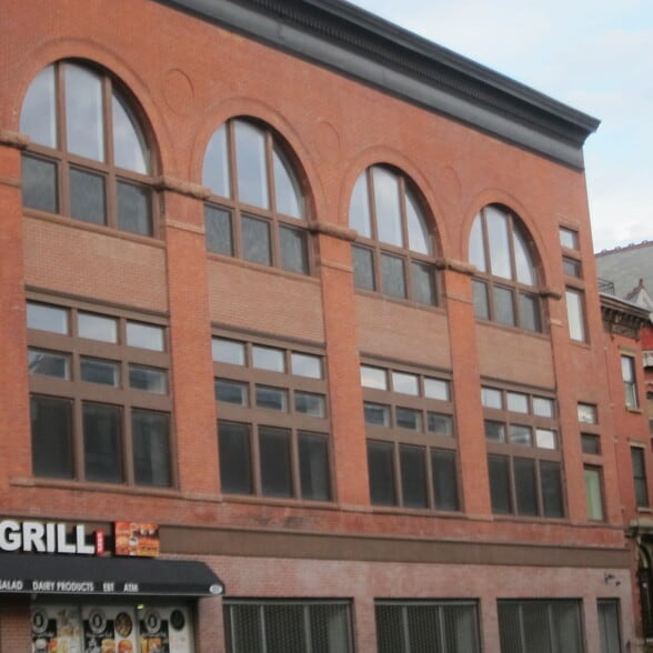 More Photos Of 405-407 Gates Ave, Brooklyn Loft Creative Space For Lease